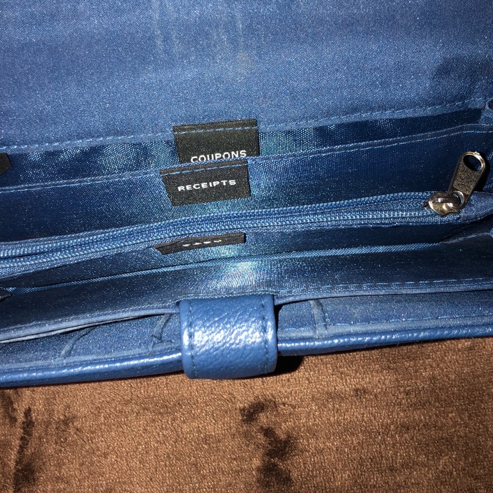 Wallet - Picture 2 of 5